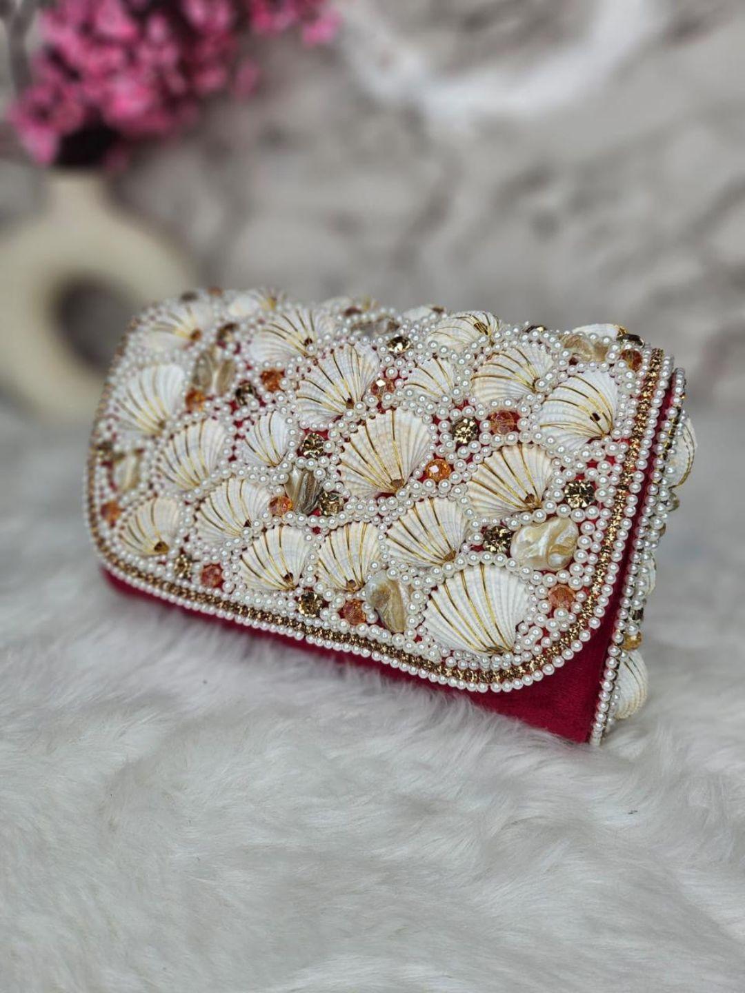 Ishhaara White Designer Seude Flap Clutches