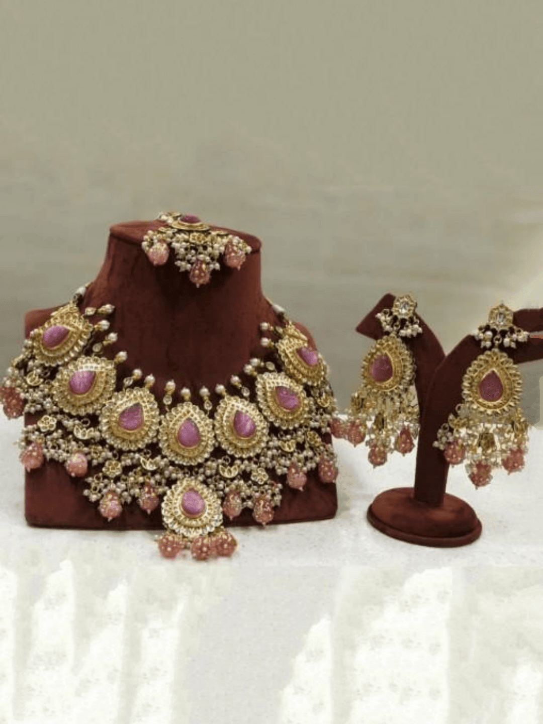 Ishhaara Drop Stone Kundan Outline Bridal Necklace Set