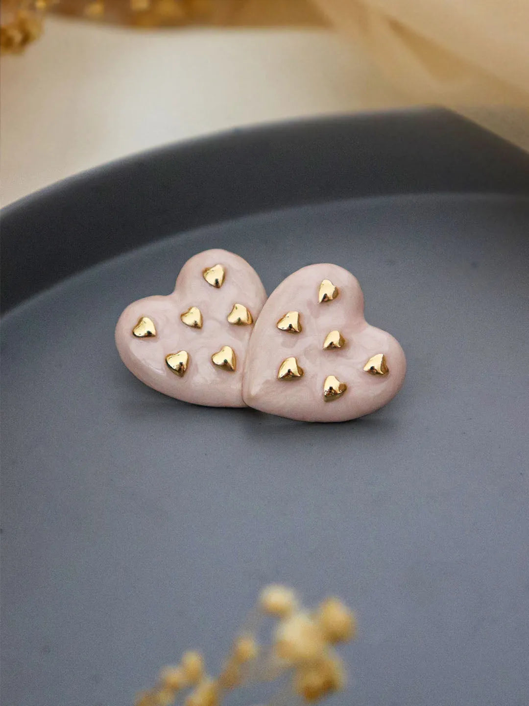 Ishhaara Pink Fashion Heart Stud Earrings