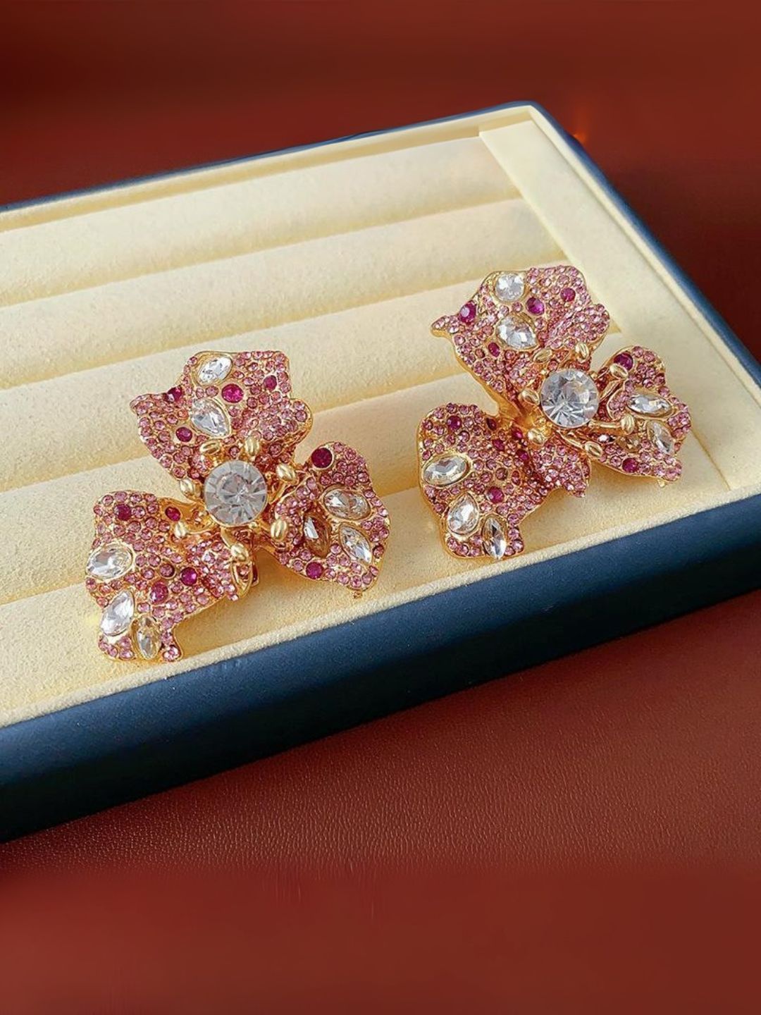 Ishhaara Pink Floral Earring