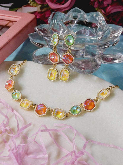 Ishhaara Geometric Drop Necklace Set Rouge