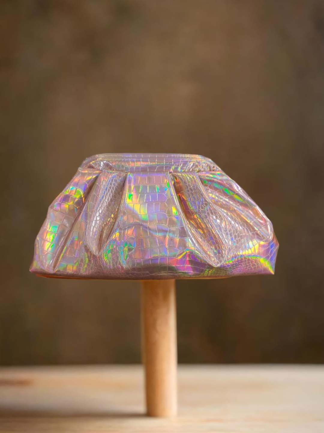 Ishhaara Pink Glossy Gleam Clutch