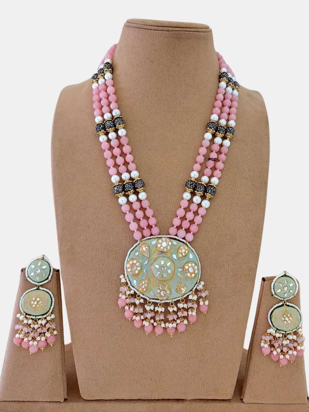 Ishhaara Pink Handmade Pearl And Kundan Studded Rani Haar