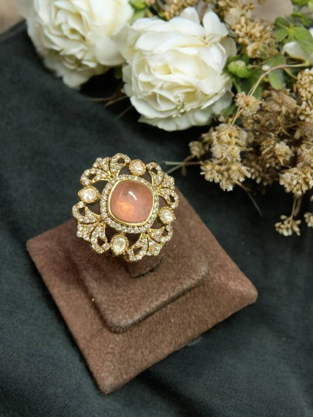 Ishhaara Pink Heritage Legacy Cluster Ring