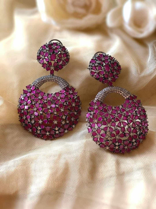 Ishhaara Pink Mesmerized Crystal Cluster-Multicolour