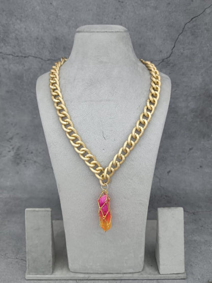 Ishhaara Pink Multicolored Stone Studded Pendant Necklace