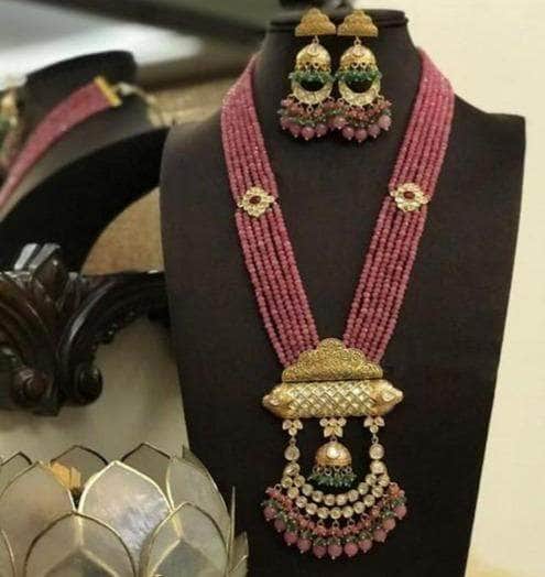 Ishhaara Pink Onex Temple Tumb Necklace