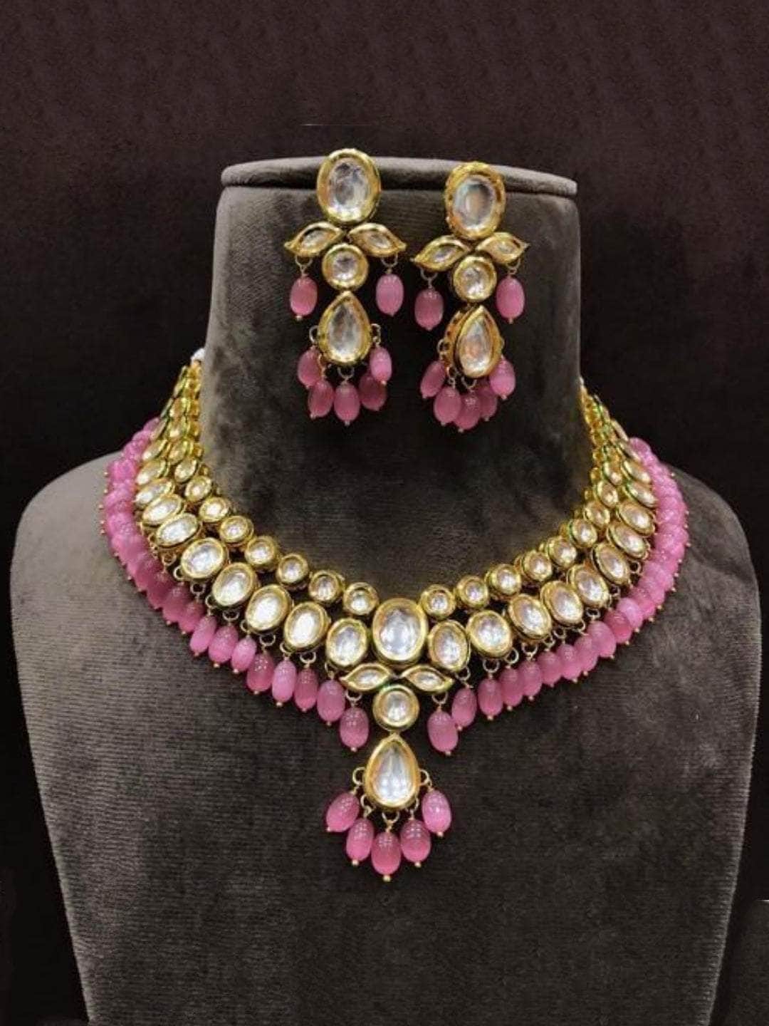 Ishhaara Pink Oval And Leaf Kundan Necklace