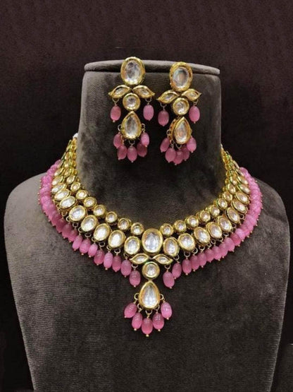 Ishhaara Oval And Leaf Kundan Necklace