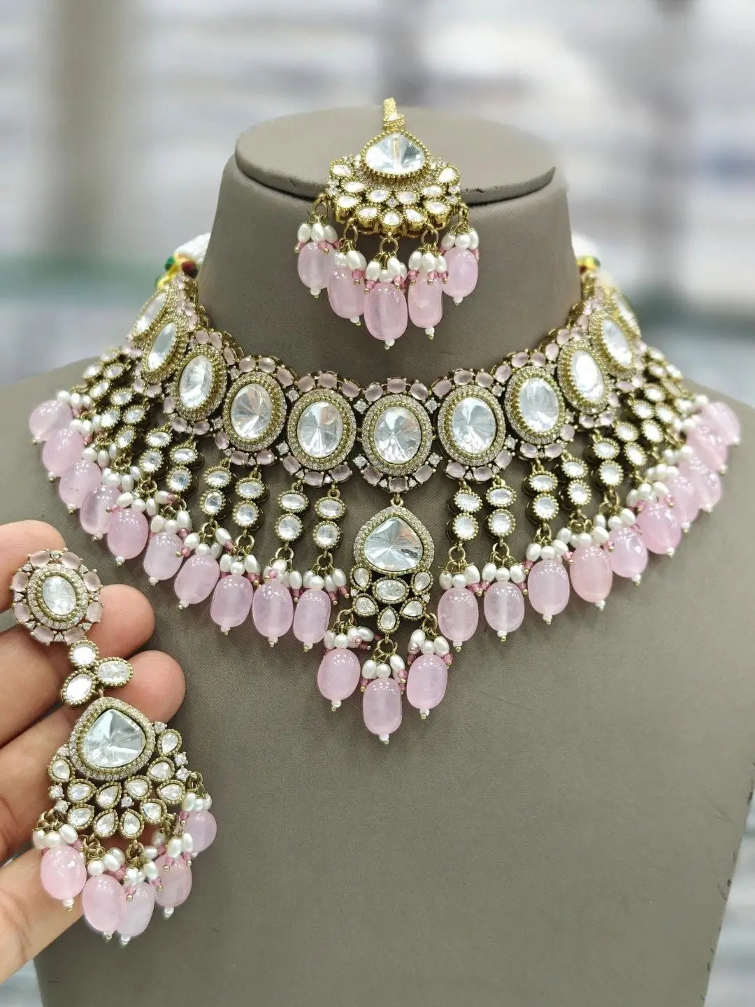 Ishhaara Pink Oval Shaped Polki Kundan Studded Choker
