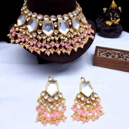 Ishhaara Pentagon Big Kundan Necklace And Earring Set