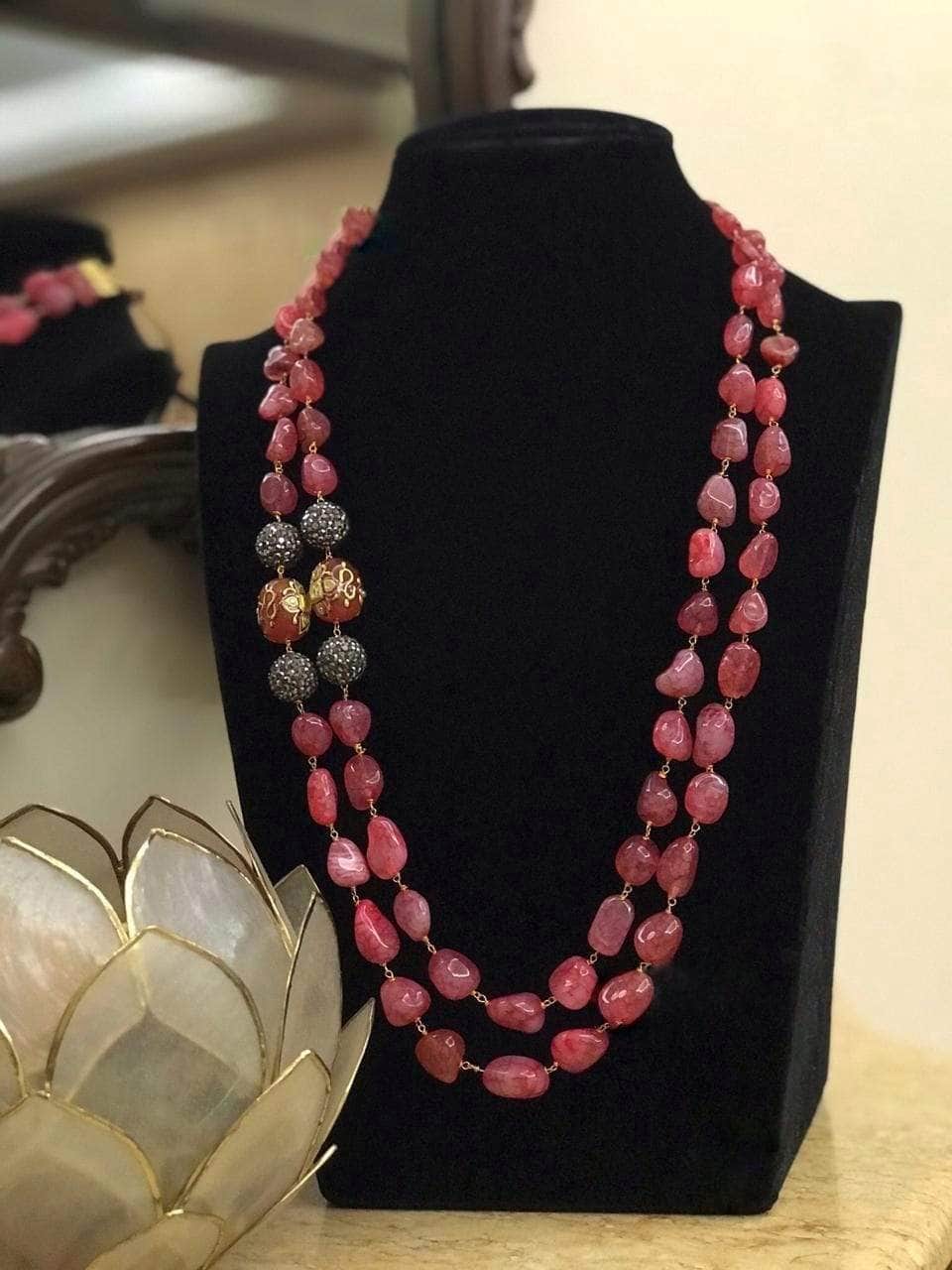 Ishhaara Pink Side Beads Irregular Stone Necklace