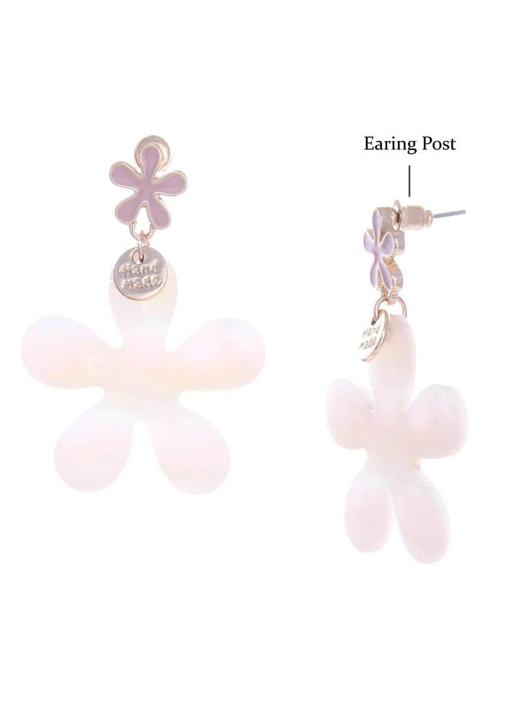 Ishhaara White Flower Earrings Pink