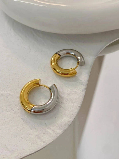 Ishhaara Pinned Hoops