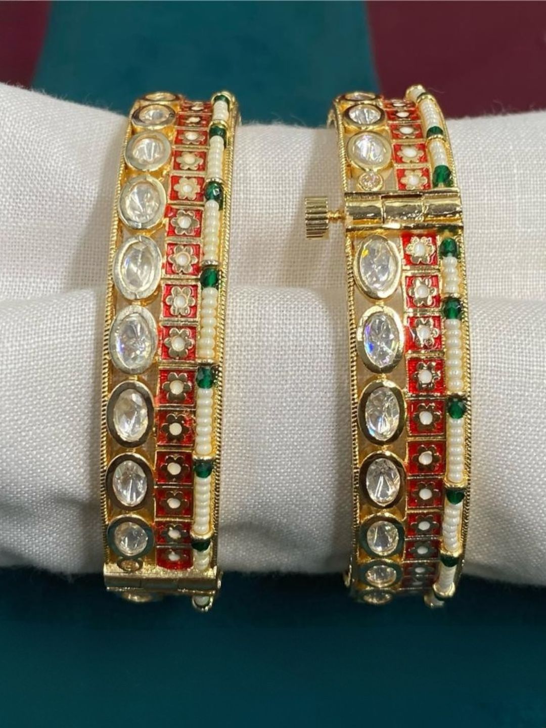 Ishhaara Polki Kundan And Pearl Meenakari Bangle