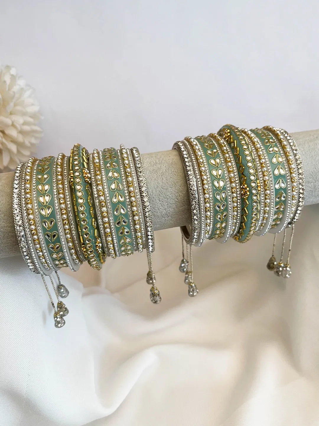 Ishhaara Polki Pearly And Jhumki Bangle Set