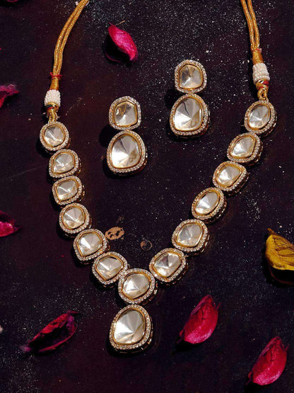 Ishhaara Polki Stone Ad Outline Necklace