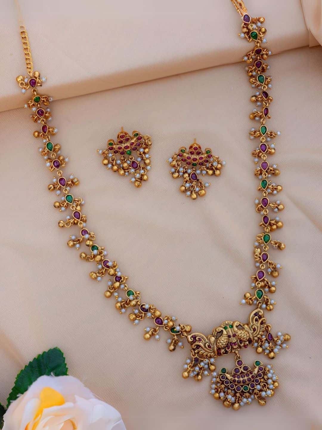 Ishhaara Precious Antique Ruby Emerald Stylish Neckpiece