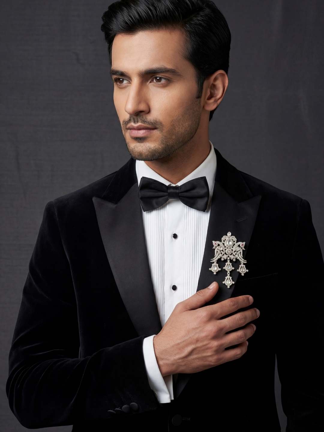 Ishhaara Premium Polki Peacock Brooch For Men