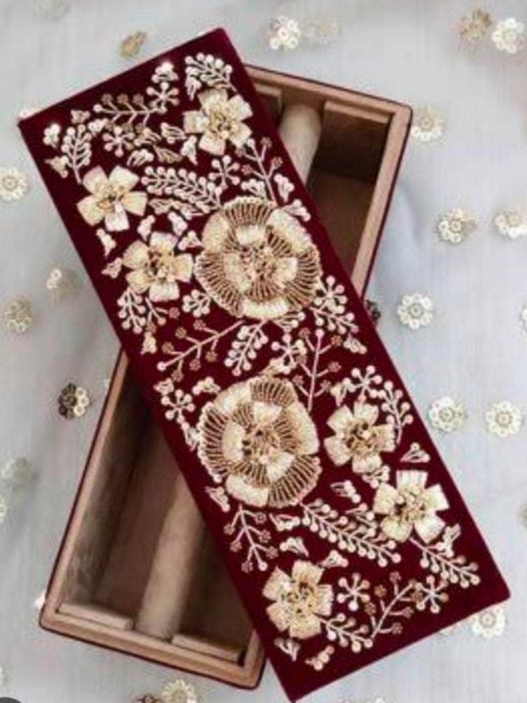 Ishhaara Purple Beautiful Bangle Box for weddings
