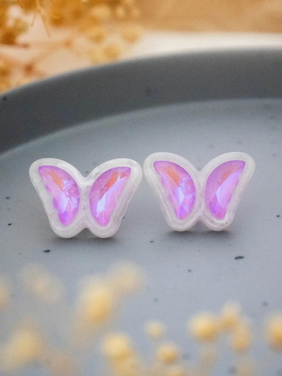 Ishhaara Purple Elegant Butterfly Earrings