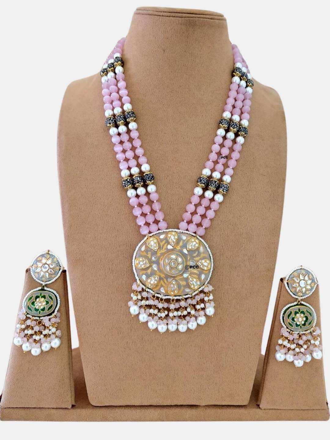 Ishhaara Purple Handmade Pearl And Kundan Studded Rani Haar