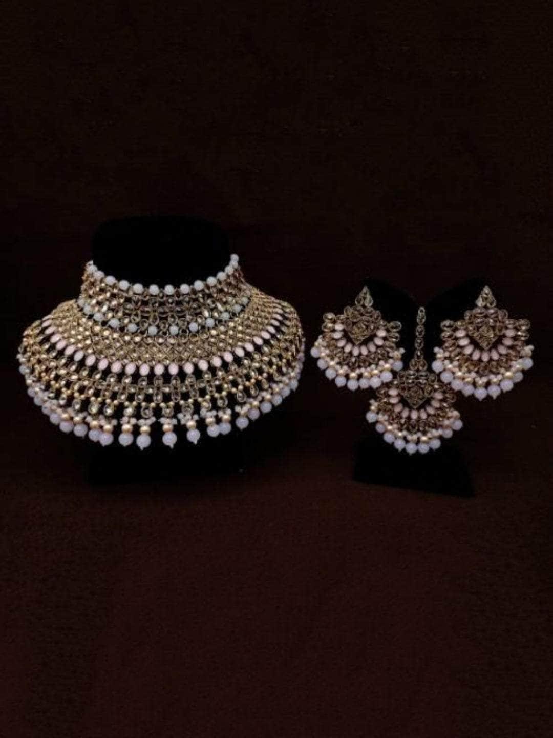 Ishhaara Reverse Ad Bridal Choker Earring And Teeka Set