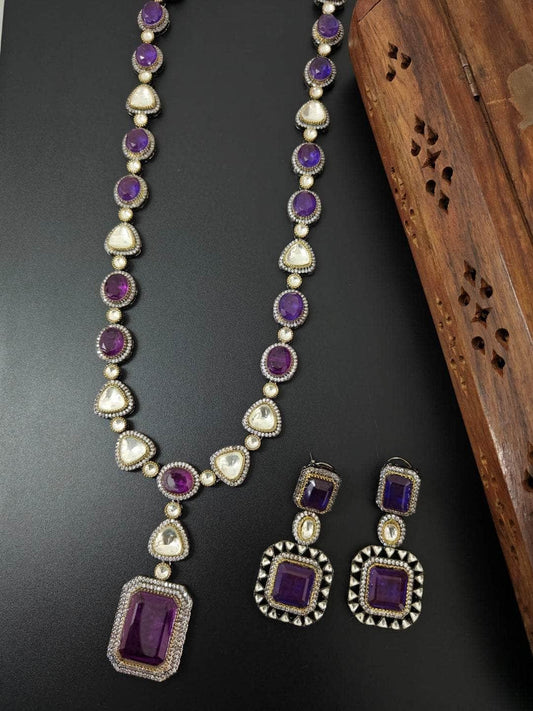 Ishhaara Victorian Finish Beautiful Stone Necklace Set