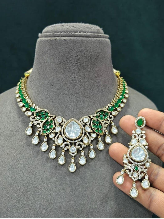 Ishhaara Radiant Green Drop Necklace
