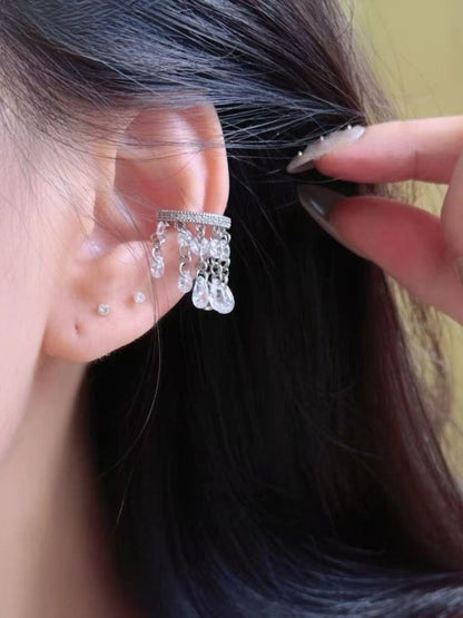 Ishhaara Raindrop Earcuff