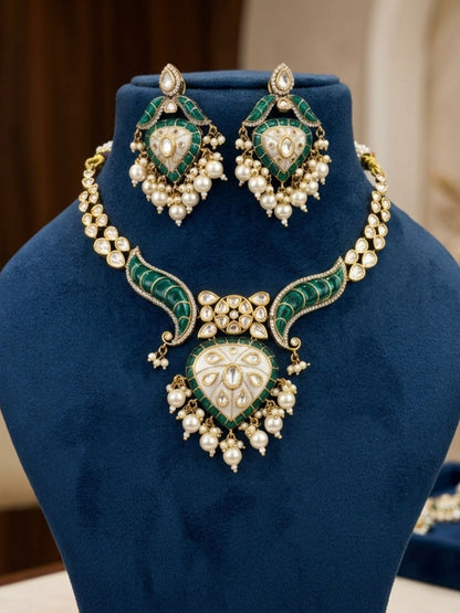Ishhaara Rajasthani Meenakari Polki Kundan Hasli