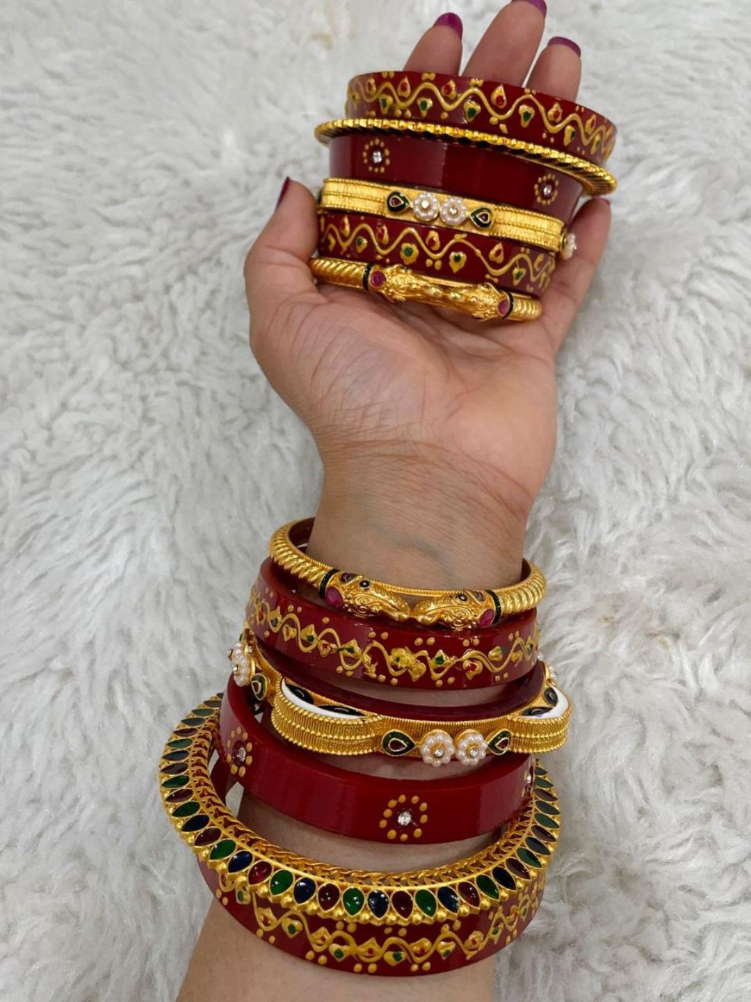 Ishhaara Rajputi Bur Dhalu Chura With Gold Polish