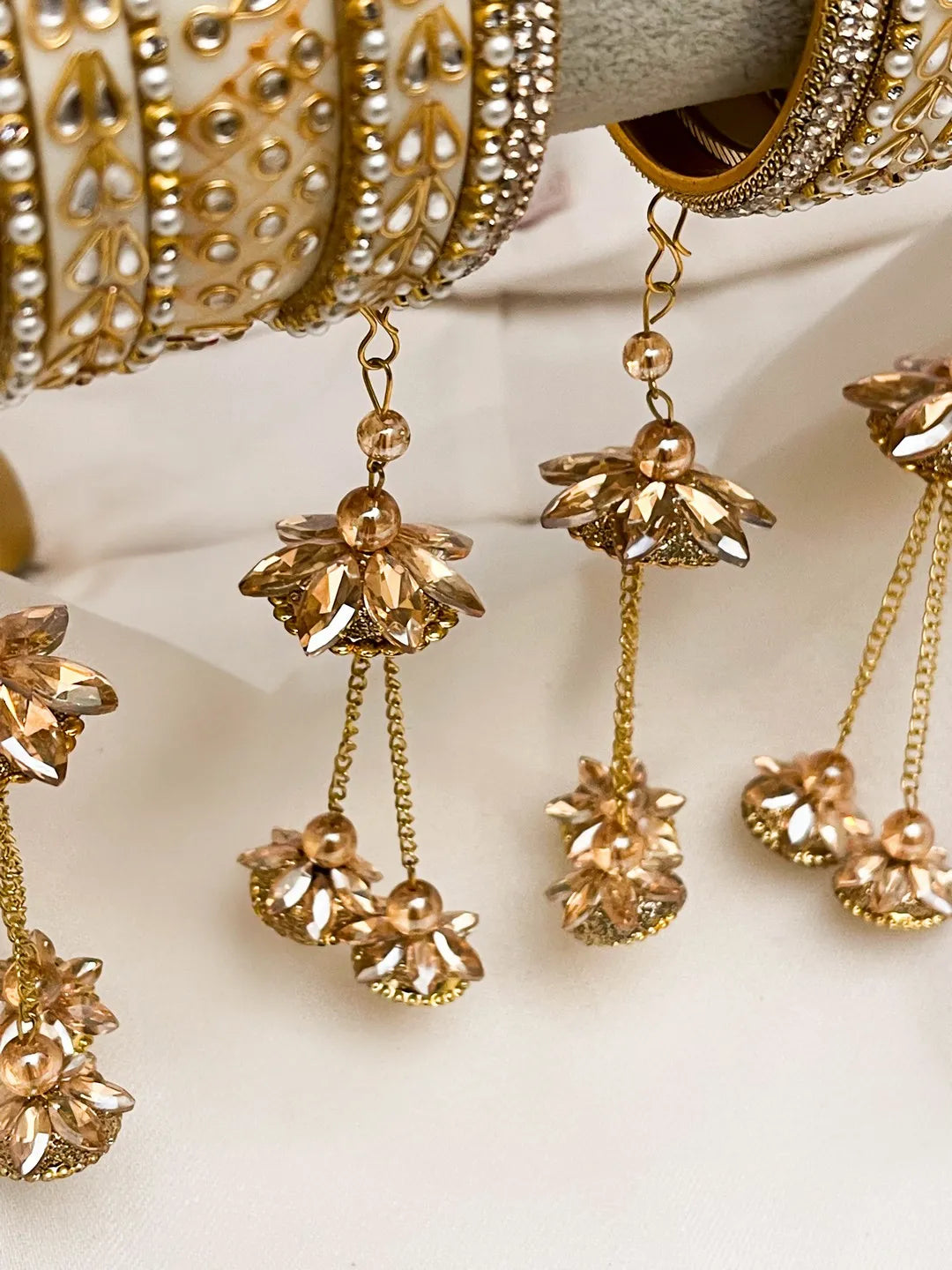 Ishhaara Rajwadi Styled Small Chooda Set