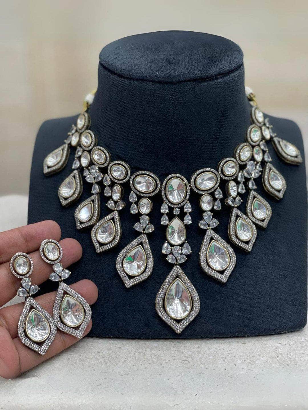Ishhaara Real Polki Diamond Necklace with Drop Pendants