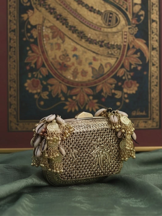 Ishhaara Rectangle Shaped Banjara Metal Clutch