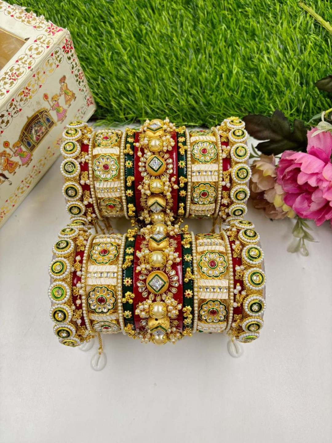 Ishhaara Red And Golden Bridal Round Rajwadi Chooda Set