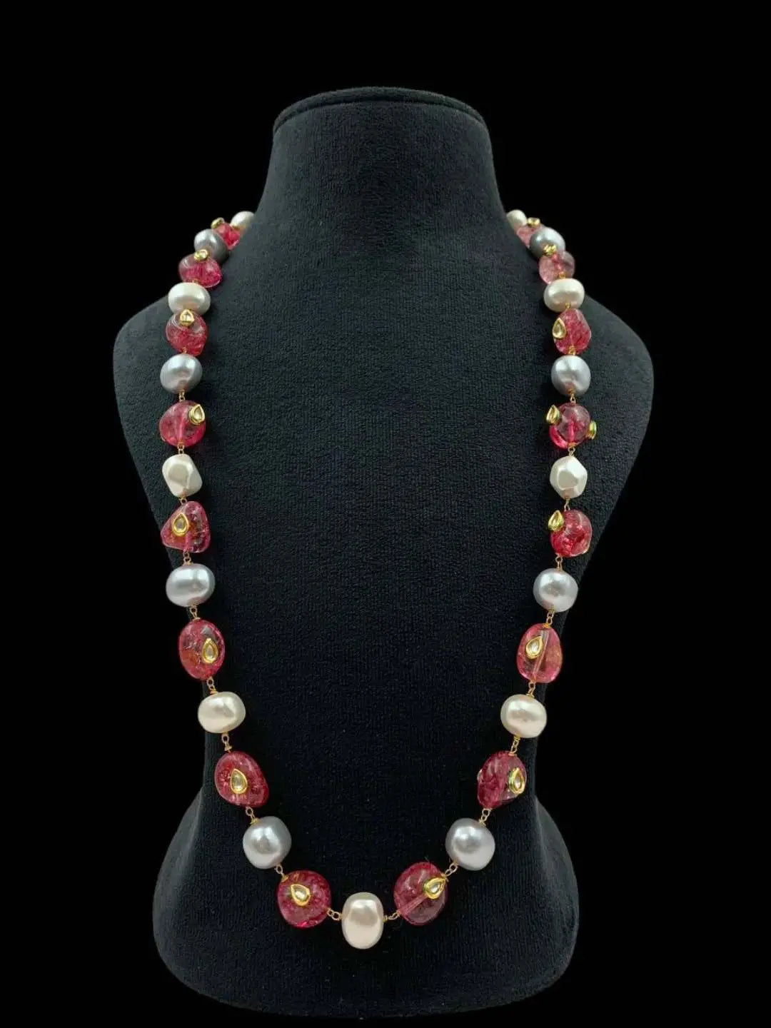 Ishhaara Red Baroque And Pearl Studded Necklace