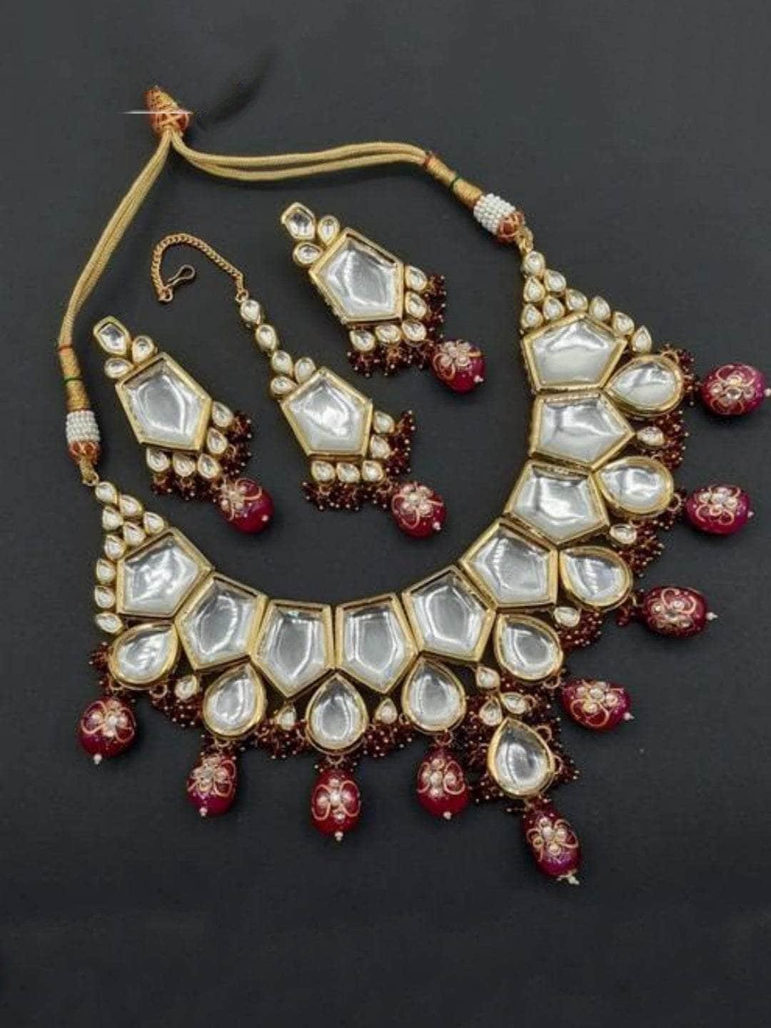 Ishhaara Big Kundan Drop Motif Necklace Set