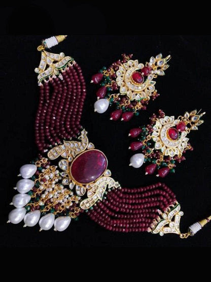 Ishhaara Big Stone Onex Choker And Earring Set