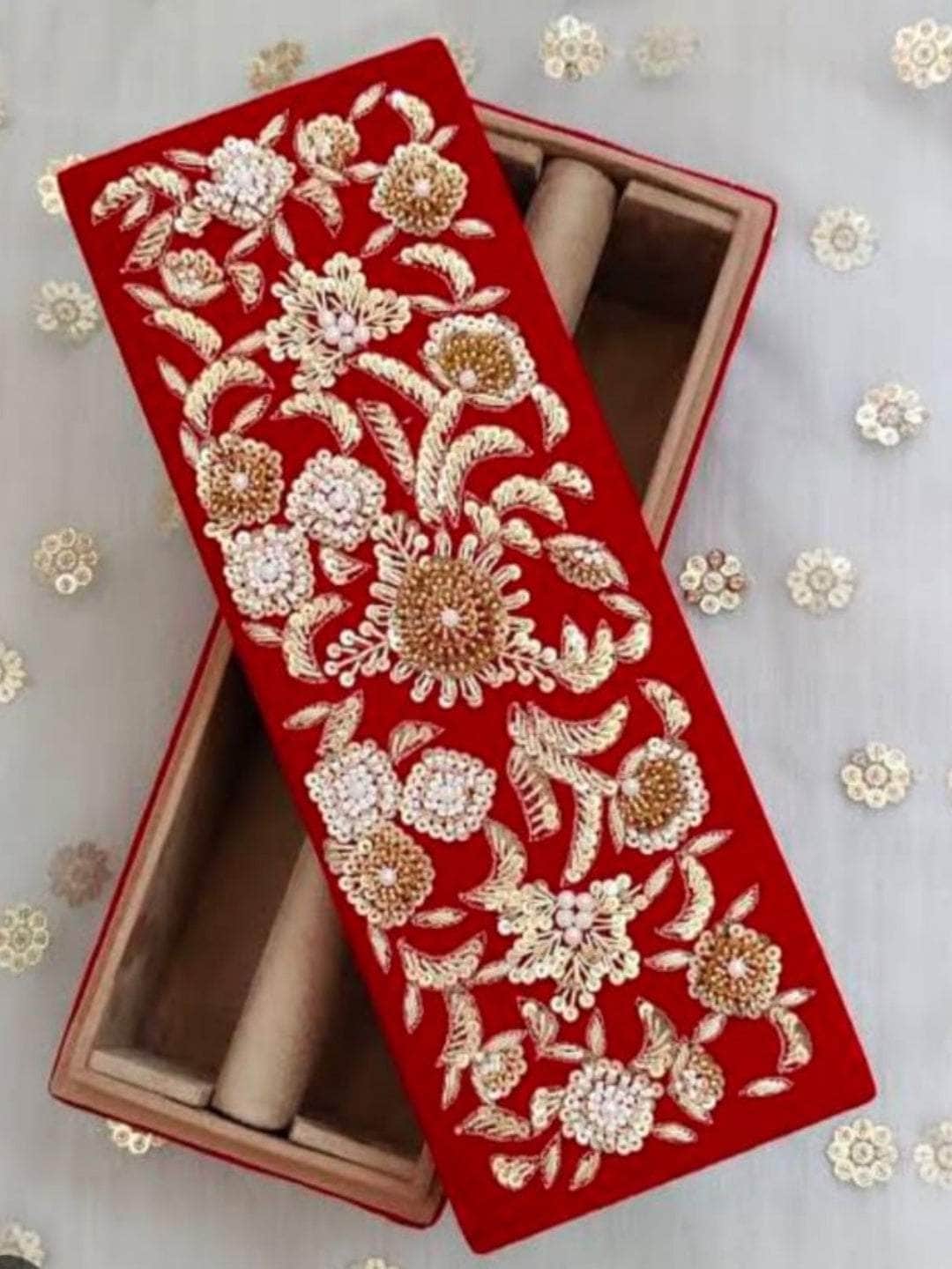 Ishhaara Red Detailed Bridal Bangle Choora Box