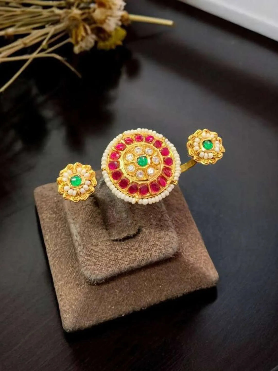 Ishhaara Red Gold Finish Pearl And Kundan Ring