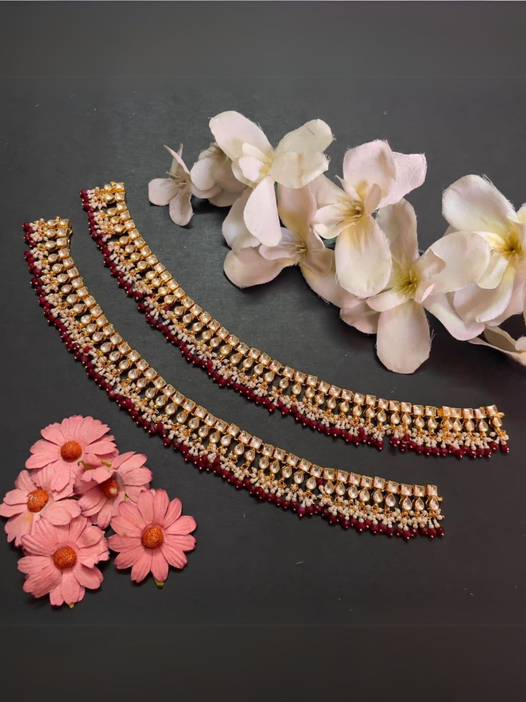 Ishhaara Red Gold Plated Bridal Jadau Kundan Pearl Anklet