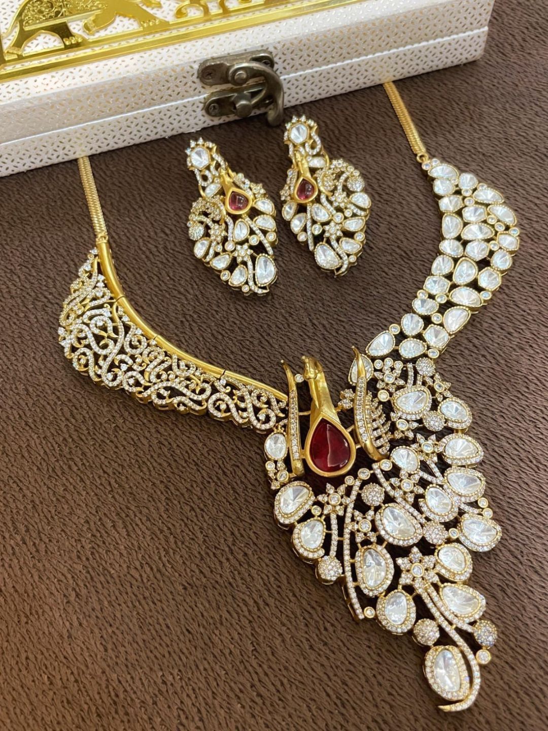 Ishhaara Gold Plated Real Moissanite Necklace Set
