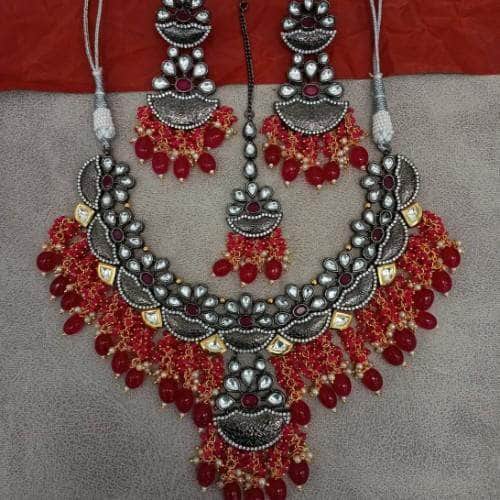 Ishhaara Red Half Moon Coral Tassel Necklace Earring And Teeka Set