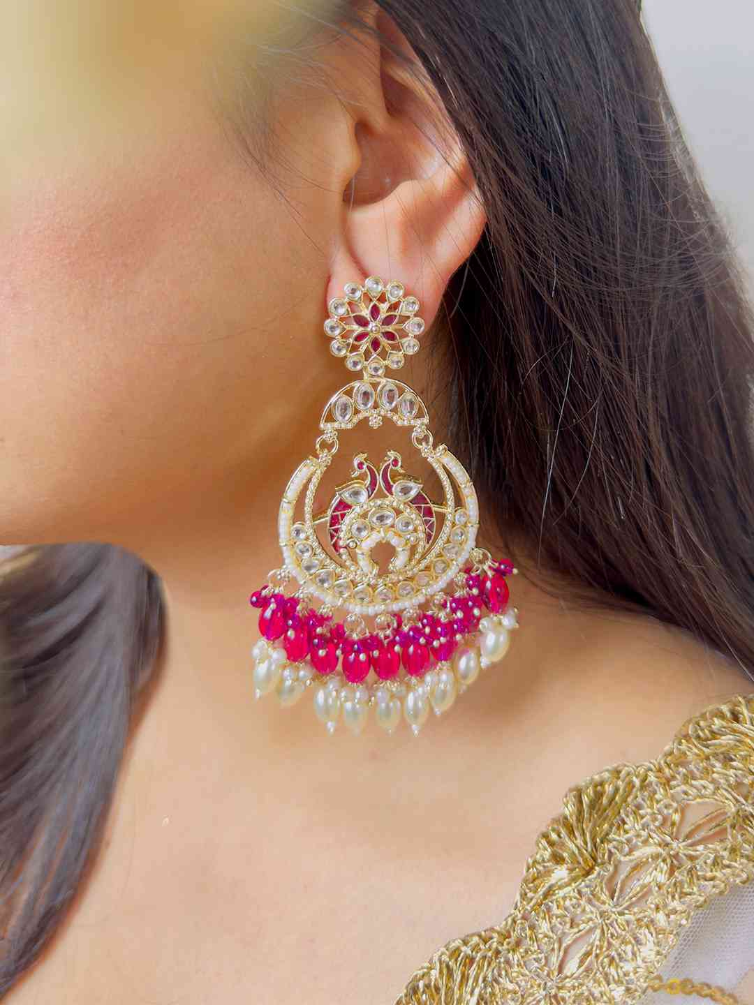 Ishhaara Red Kundan Chandbalis With Beadwork