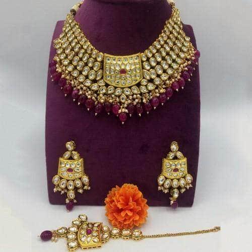 Ishhaara Kundan Square Motif Broad Necklace Set