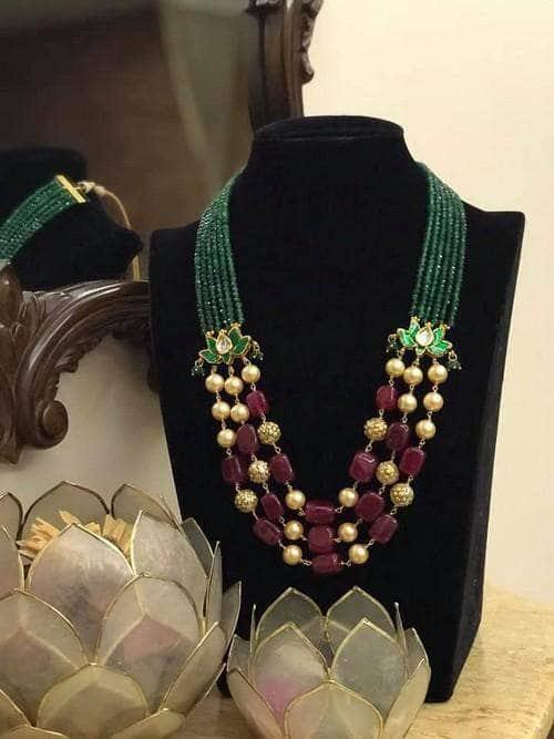 Ishhaara Lotus Motif Side Patch Necklace Set