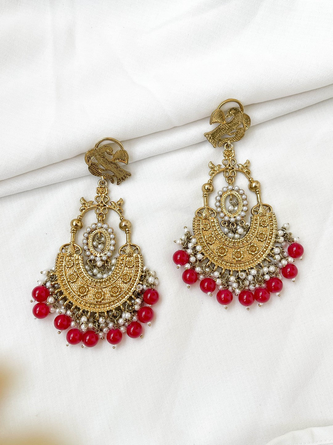 Ishhaara Red Peacock Shaped Stones And Beads Chandbalis