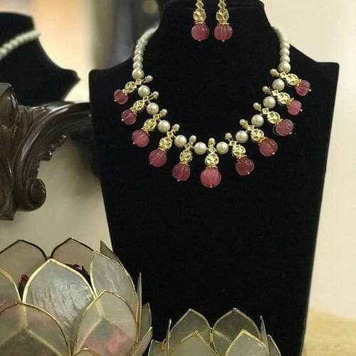 Ishhaara Red Pearl Split Melon Beads Necklace Set