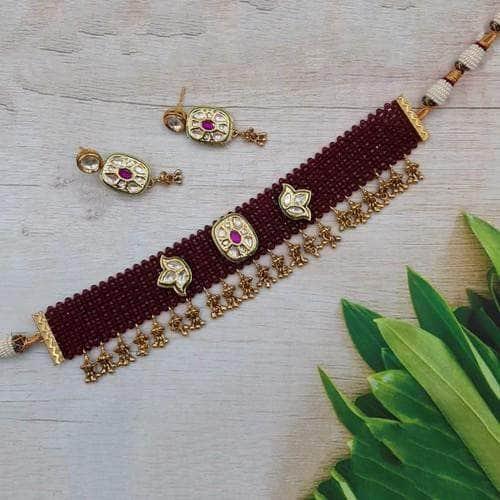 Ishhaara Piroi Small Motif Choker